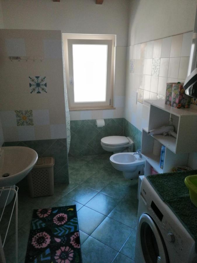 CASCINA LEGNAGO near Garda lake - trilocale Villanuova sul clisi Exterior foto