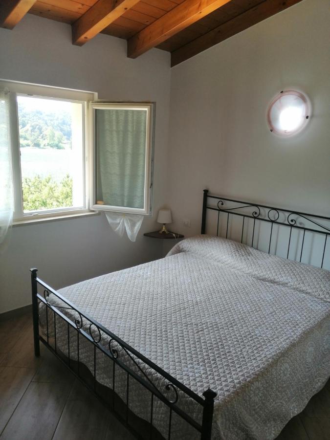 CASCINA LEGNAGO near Garda lake - trilocale Villanuova sul clisi Exterior foto