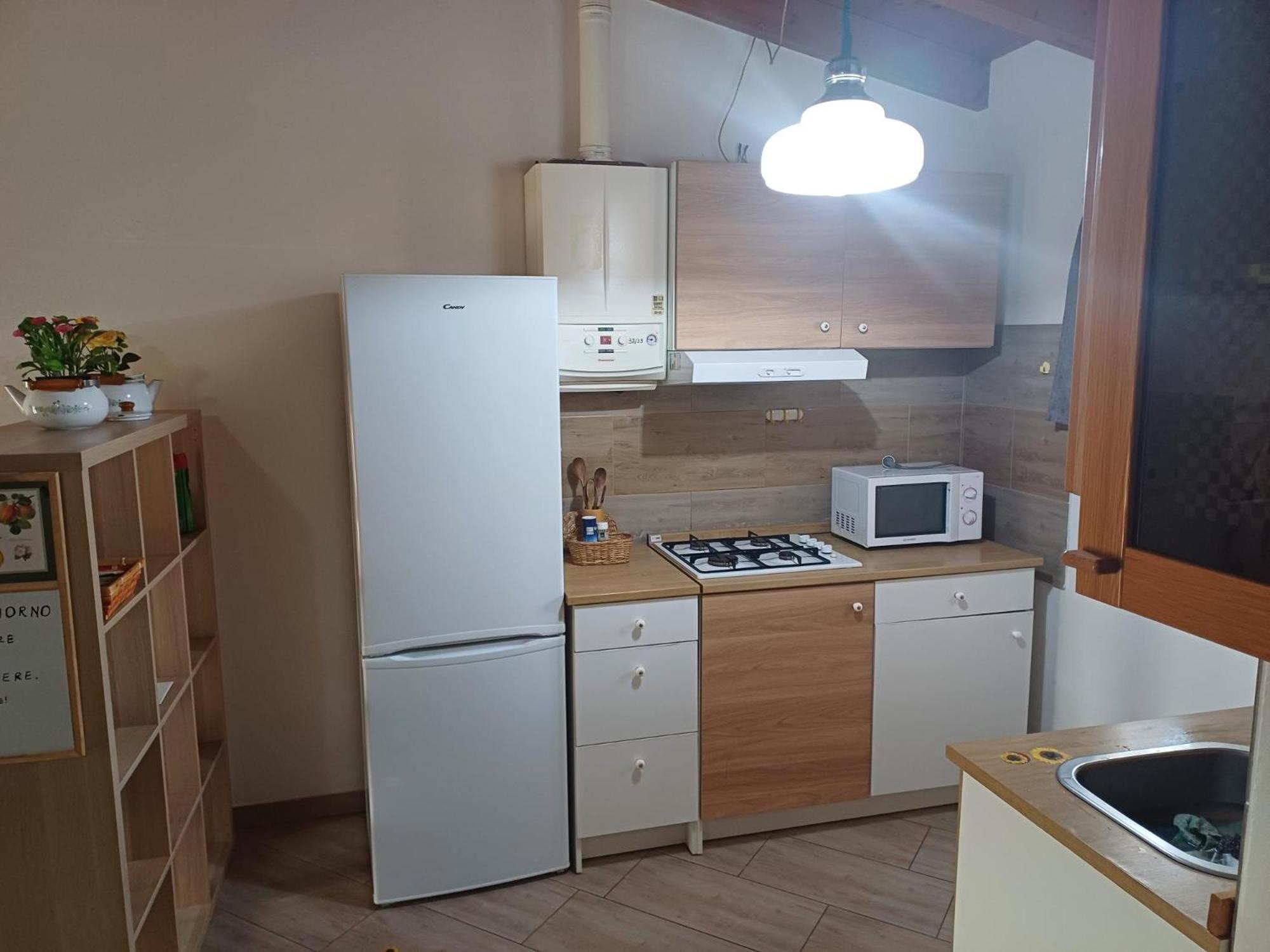CASCINA LEGNAGO near Garda lake - trilocale Villanuova sul clisi Exterior foto
