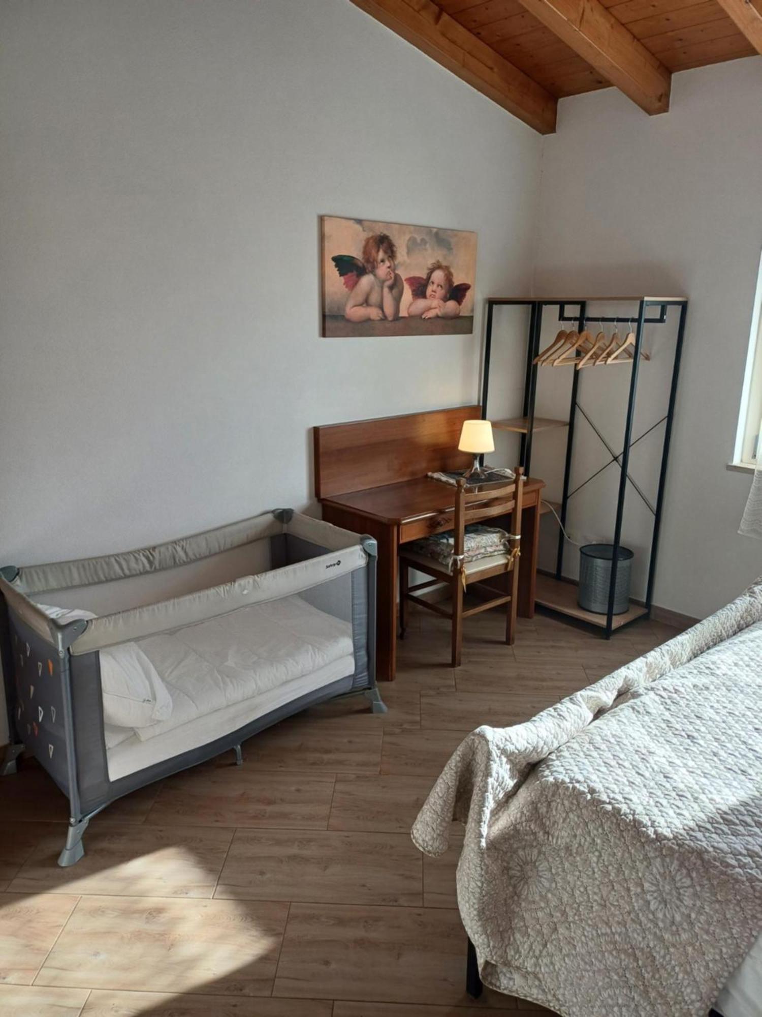 CASCINA LEGNAGO near Garda lake - trilocale Villanuova sul clisi Exterior foto