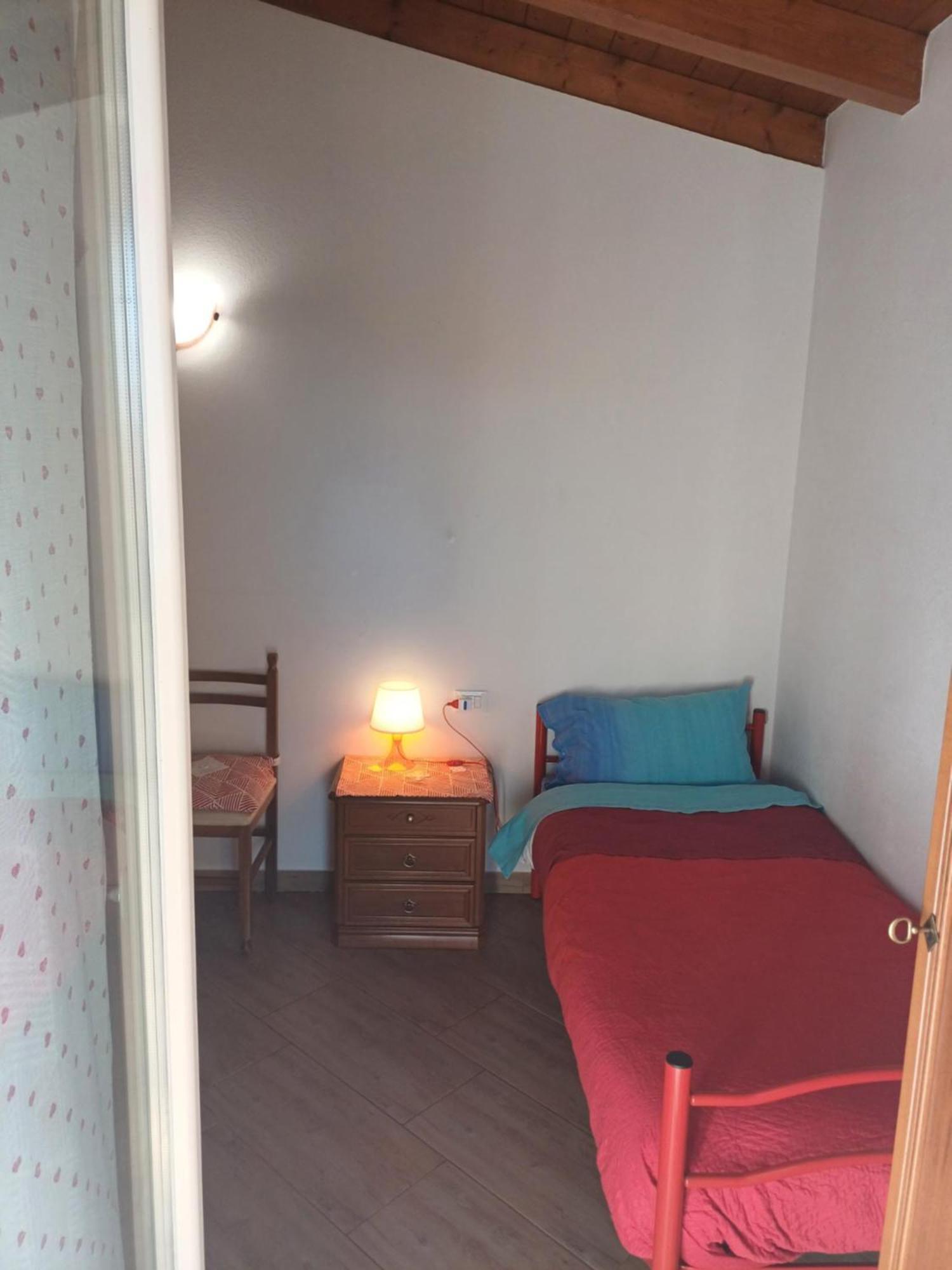CASCINA LEGNAGO near Garda lake - trilocale Villanuova sul clisi Exterior foto