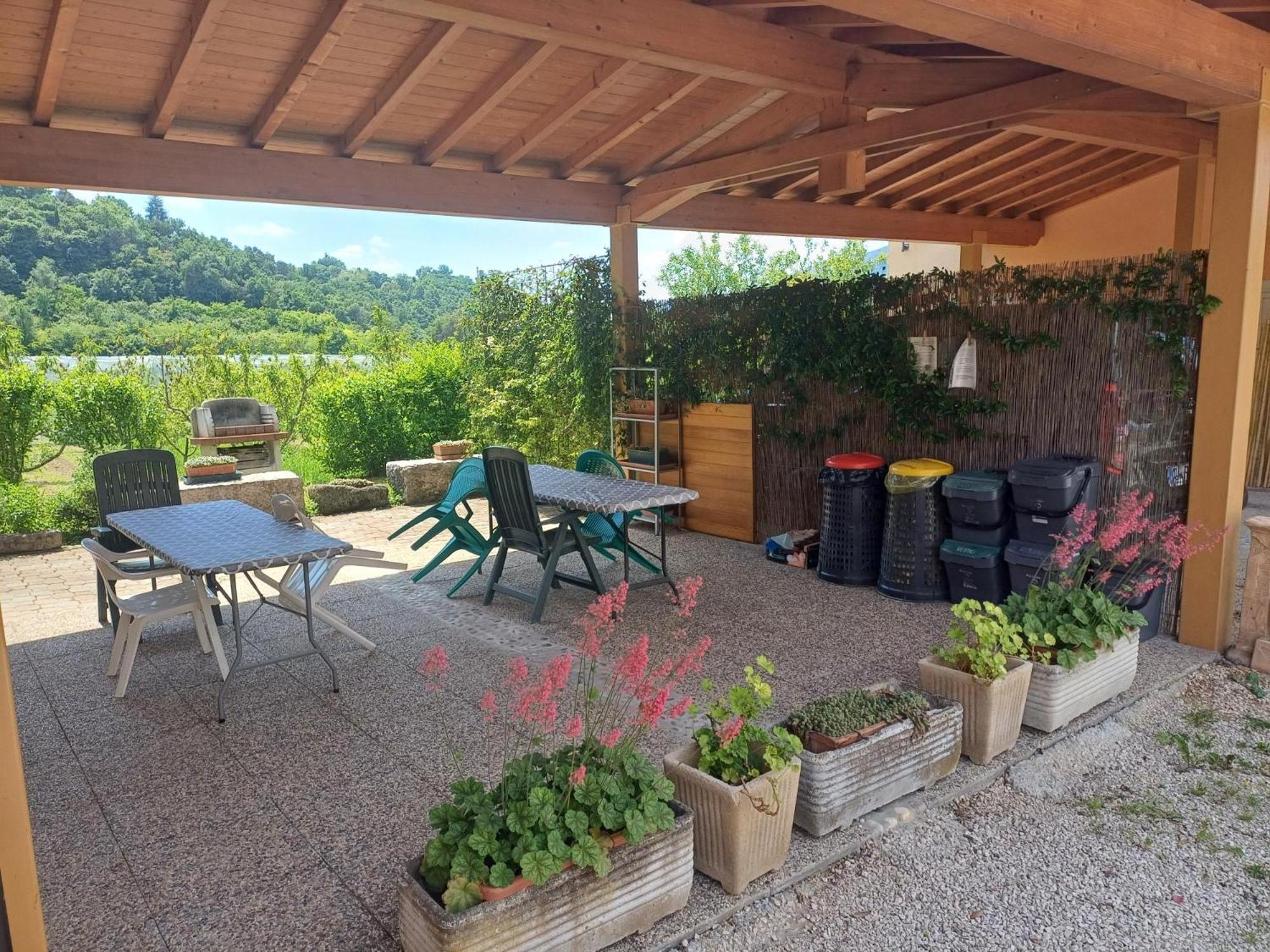 CASCINA LEGNAGO near Garda lake - trilocale Villanuova sul clisi Exterior foto